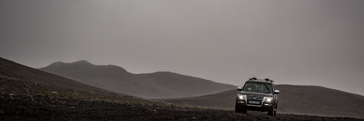 Conducción en F-Roads de las Tierras Altas de Islandia: Guía esencial y consejos