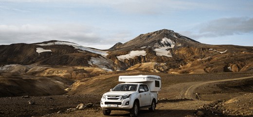 Descubre Islandia en 7 días: Un viaje épico por tierras de fuego y hielo
